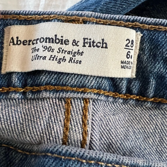 Abercrombie &  Distressed Blue Straight Leg Jeans - Picture 4 of 5